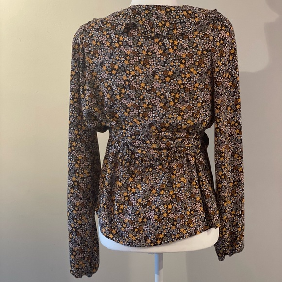 Flattering blouse with waisted tie - Picture 2 of 2